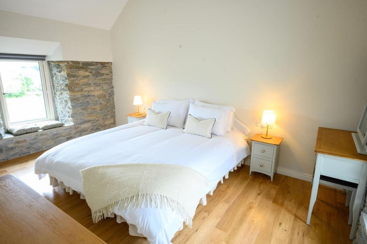 Killarney Old School Road Sleeps 6 Villa ภายนอก รูปภาพ