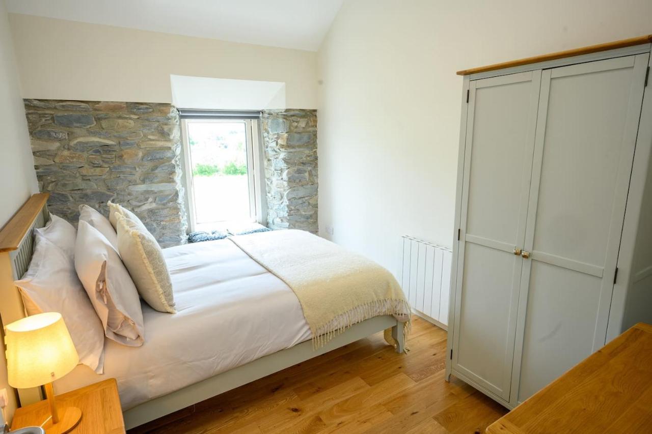 Killarney Old School Road Sleeps 6 Villa ภายนอก รูปภาพ